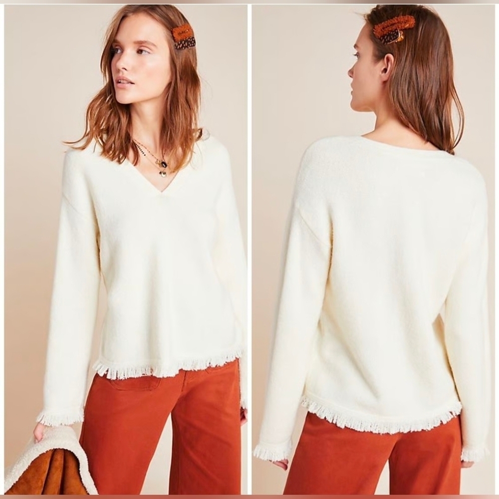 NWOT Anthropologie Joy Fringed V-Neck Sweater in ivory SZ S